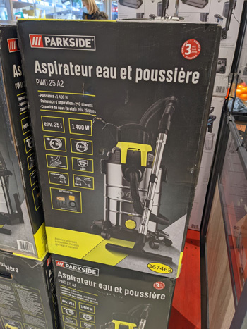 Aspirateur eau et poussire en bote (vu en magasin Lidl)