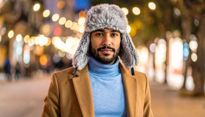 Chapka vs autres couvre-chefs d'hiver : pourquoi la chapka reste la protection ultime contre le froid ?