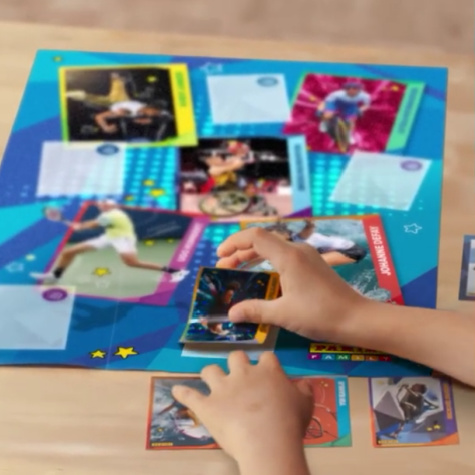 Posters  autocollants Panini Family dans Happy Meal Mcdo
